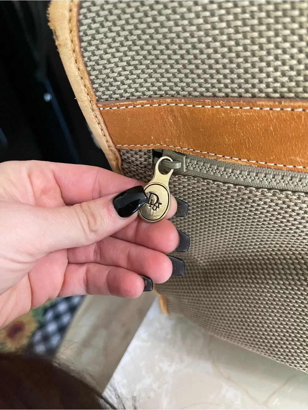 Vintage Christian Dior Garment Bag Suitcase Travel Bag Canvas Leather Carry On - Picture 4 of 14